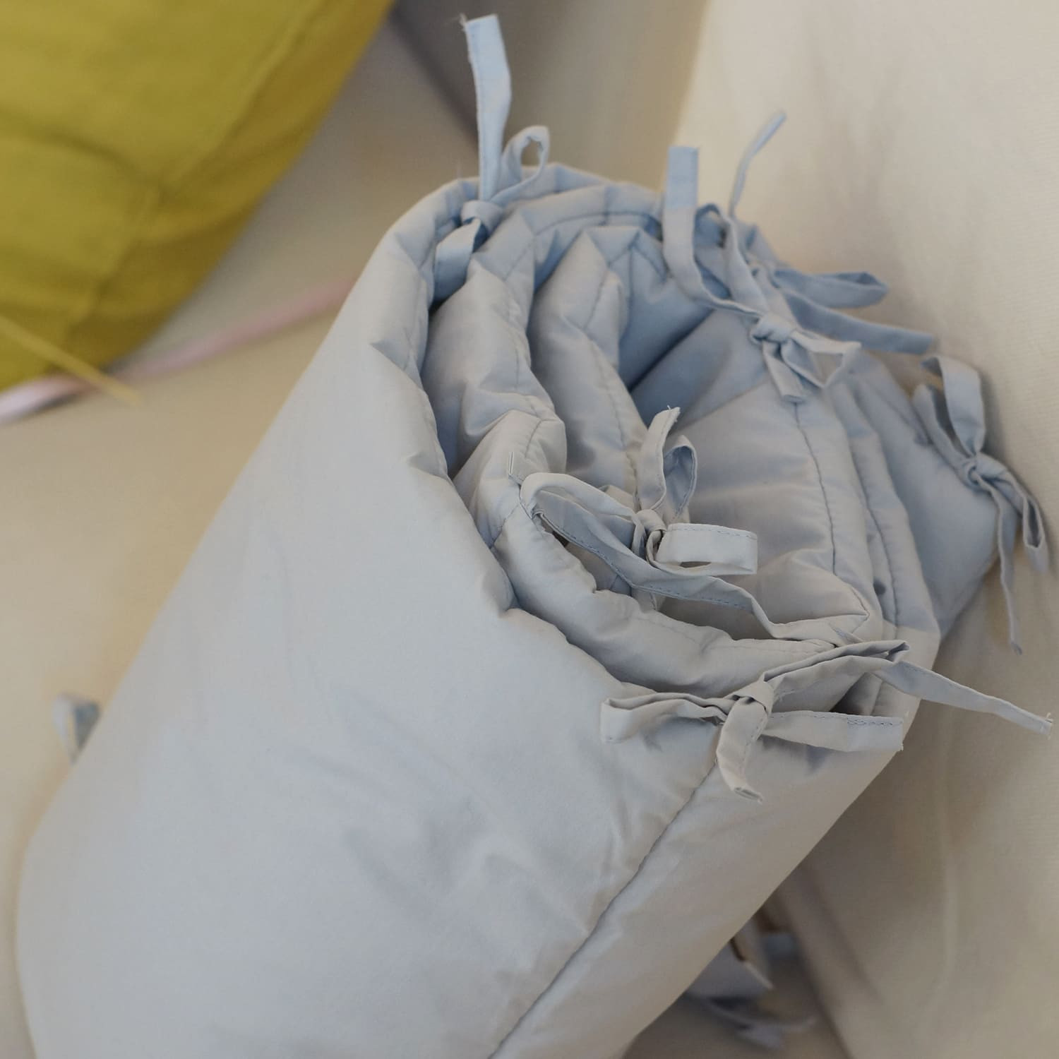 Tour de lit bébé gris clair en coton Oeko-Tex